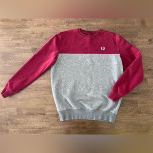 Fred Perry Fabric Blocked Crew Neck Sweatshirt.
